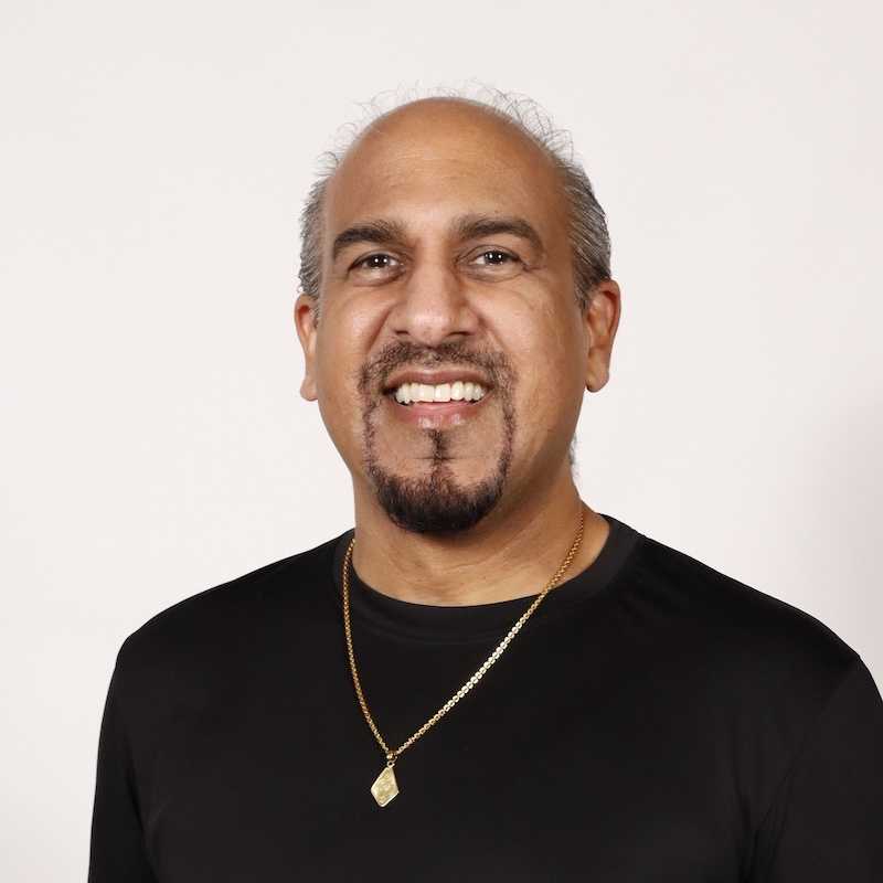 Roshan Shah's headshot